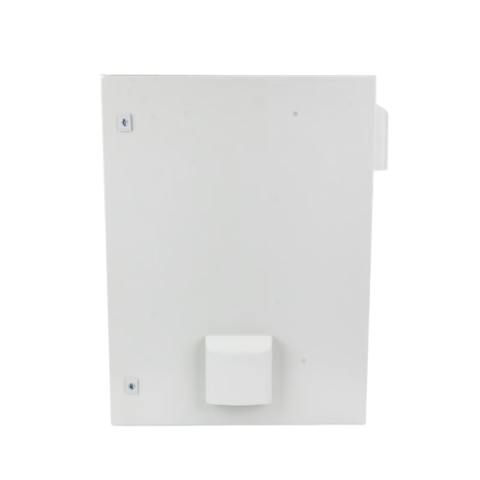 Gabinete Ventilado de Acero IP55 Uso en Exterior (500 x 700 x 250 mm) con Placa Trasera Interior Metalica y Compuerta Inferior Atornillable. Incluye Ventilador, Ventilas, filtros, Chapas y Llave T. - Image 1